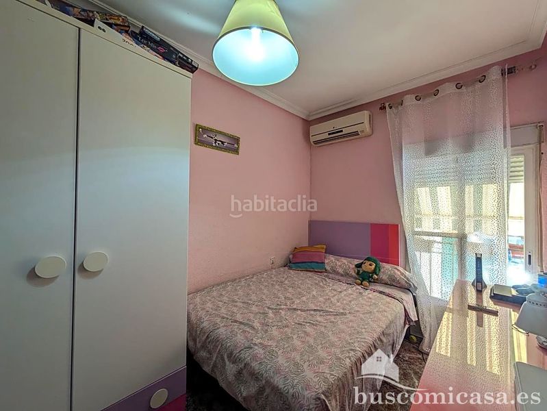 Foto ca291810-e3fe-45c8-b4fc-36854cfd405a. Pis a Linarejos Linares