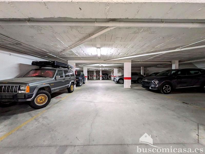 Foto 1c116f83-b986-4b07-944d-e266cbd85207. Aparcament cotxe a Zona Hospital Linares