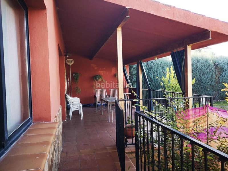 Foto ccb1c4a9-f7ba-4dd0-aad3-e07b62454b57. House with parking in San Roque - La Cruz - La Rozuela Linares