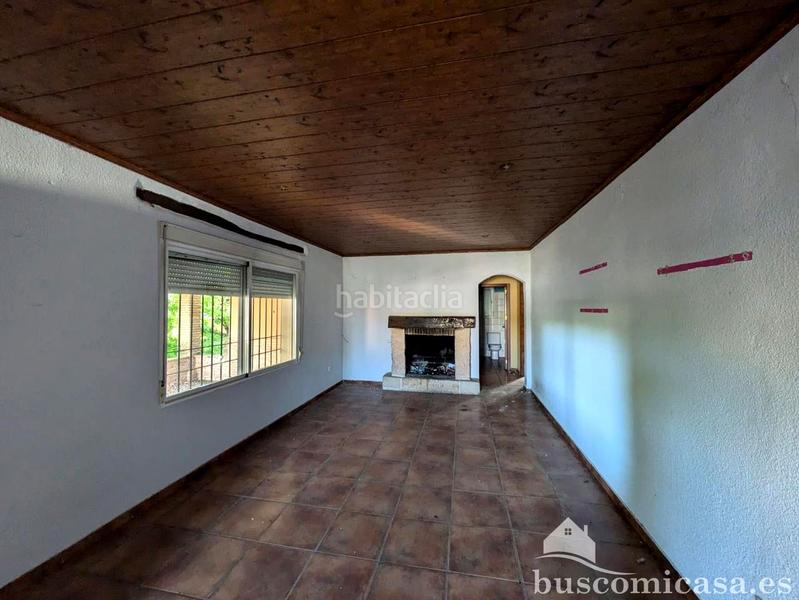 Foto b5e357f3-1ec0-4495-ba25-68763dfcb4f1. Casale con piscina in Zona Hospital Linares