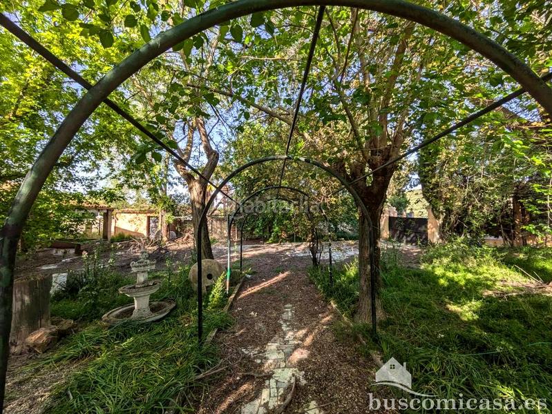 Foto 4059e0d3-123f-40ef-93fa-5590d72de2a0. Masia amb piscina a Zona Hospital Linares