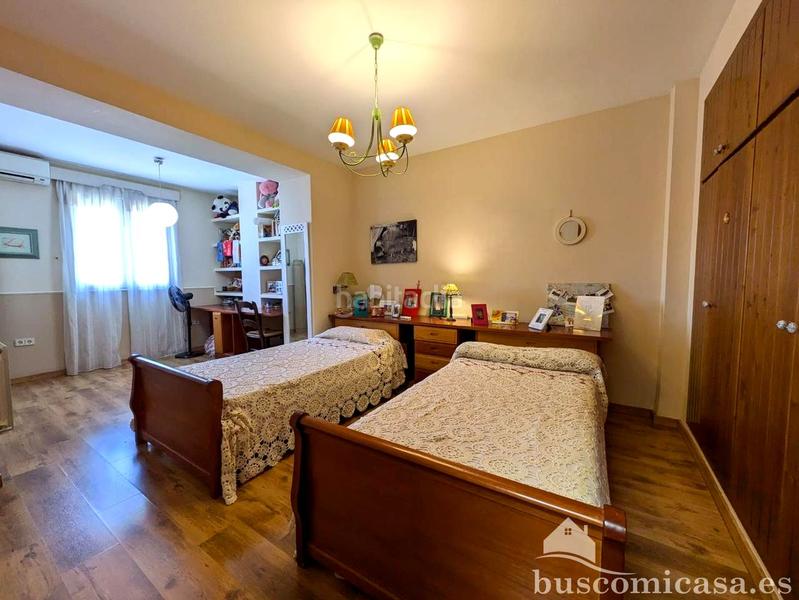 Foto 4cb60475-c2d9-409b-913a-b2729c76253e. Casa impresionante casa en calle doctor. en Centro ciudad Linares