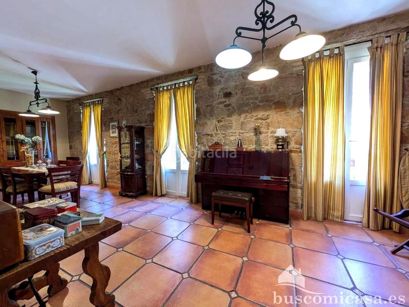 Foto c13e96cc-9a78-4894-8fa7-e5b81177f5a0. Casa impresionante casa en calle doctor. en Centro ciudad Linares