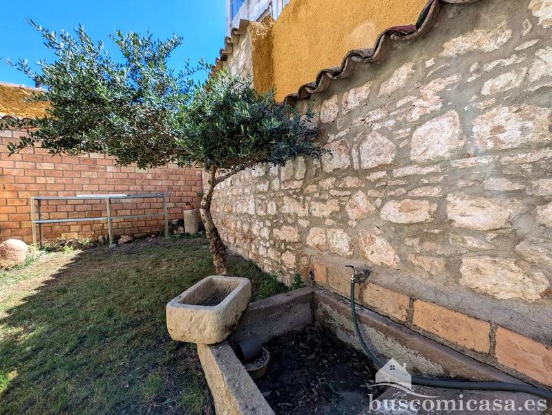 Foto c275c586-a214-4b88-ac13-d61a71bfdc04. Casa impresionante casa en calle doctor. en Centro ciudad Linares