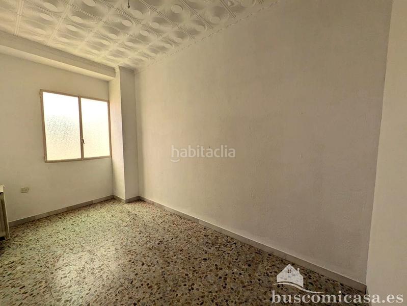 Foto 73344e9a-793b-4f6a-be9f-6880dc9e7ba3. Casa amb aparcament a Arrayanes Linares