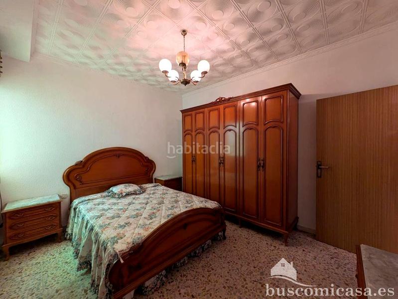 Foto bcd87401-c97b-4f68-9ca0-f2130dd5ce06. Casa amb aparcament a Arrayanes Linares