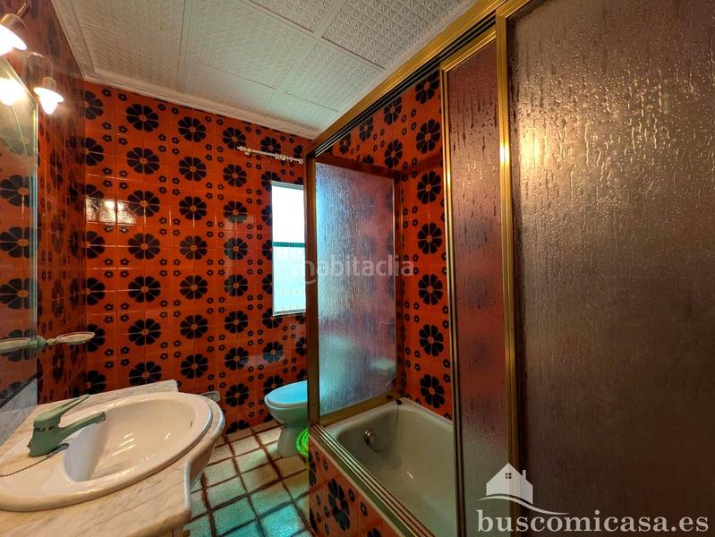 Foto df2bdf31-b3a1-4341-9c0d-074e3f2d93ad. Casa amb aparcament a Arrayanes Linares