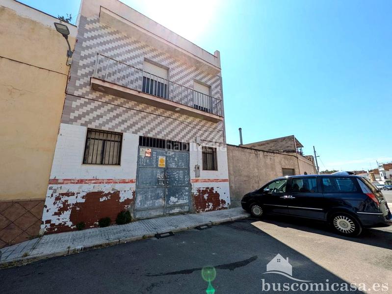 Foto ea8a285d-9fb3-44b2-a93f-d251d5e0e639. Casa amb aparcament a Arrayanes Linares