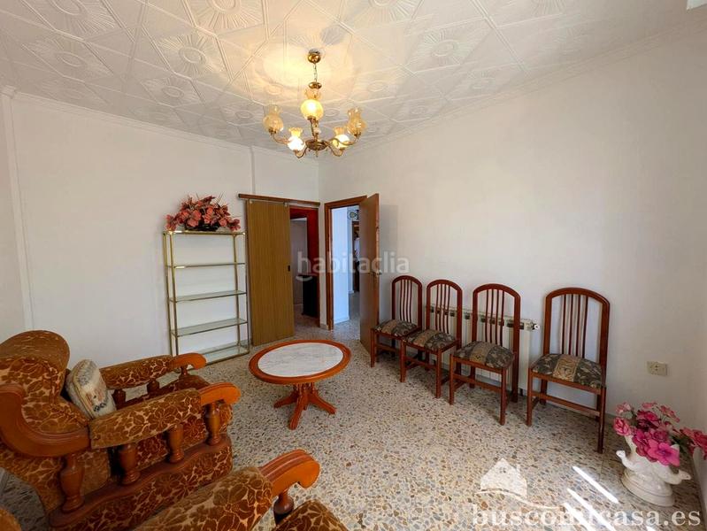 Foto f6b53d02-6f52-4a59-8602-9658e9cf5fc7. Casa amb aparcament a Arrayanes Linares