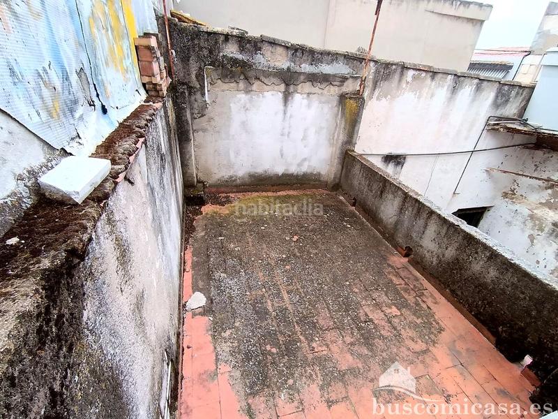 Foto 20e91615-490b-42ab-826b-2a392a00c753. Casa  a reformar en carretera baños, . en La Zarzuela - San José - Belén Linares