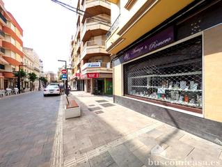 Geschäftsraum  Gumersindo azcárate. Local en el corazón de linares.