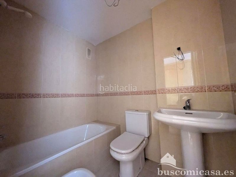 Foto c0d9b96c-f798-4e20-9b38-3287d5aeb078. Pis amb aparcament a Centro ciudad Linares