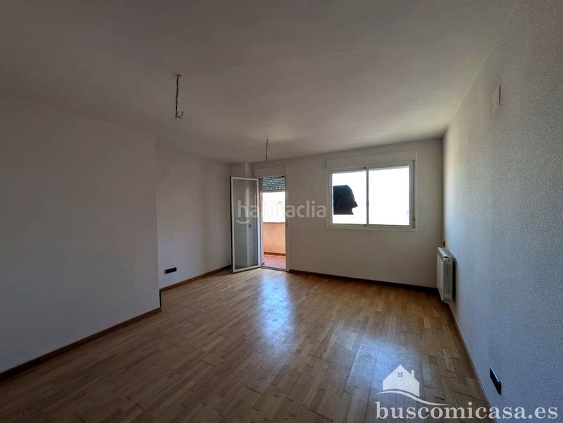 Foto fbd431fd-cd5d-45e5-8641-06e754c1d177. Pis amb aparcament a Centro ciudad Linares