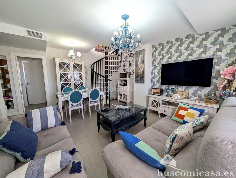 Foto 40dadedc-251e-4786-b9c4-cff00e2875fc. Attique avec parking piscine dans Linarejos Linares