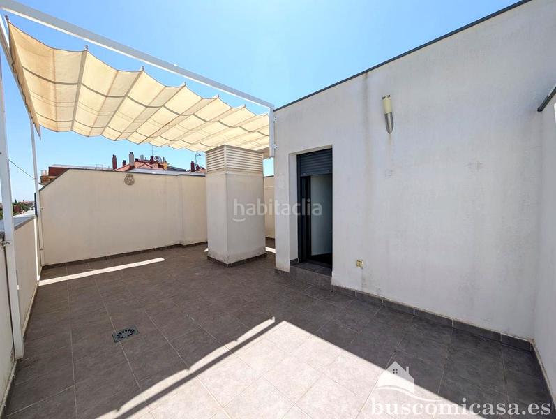 Foto 771ee926-0a2a-4177-8017-3748061aada2. Attique avec parking piscine dans Linarejos Linares