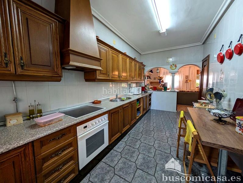 Foto 2be8781a-9f96-4087-a696-00d6a163b9dd. Casa amb aparcament piscina a San Roque - La Cruz - La Rozuela Linares