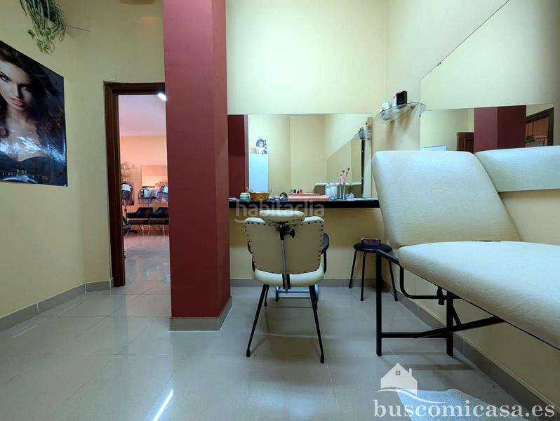 Foto 981c372f-552b-4521-94ba-073d89baa663. Local commercial dans Linarejos Linares