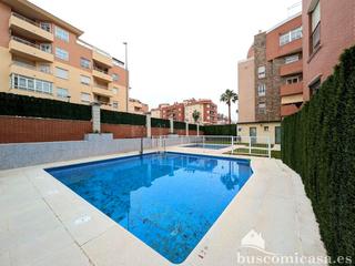Rez-de-chaussée  Reino unido. Piso en urbanización con piscina  opción parking