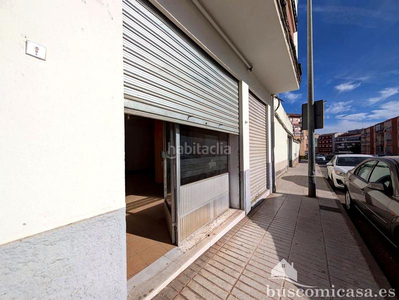 Foto c802d440-6239-41d2-9454-ada5123efc8b. Local commercial dans Linarejos Linares