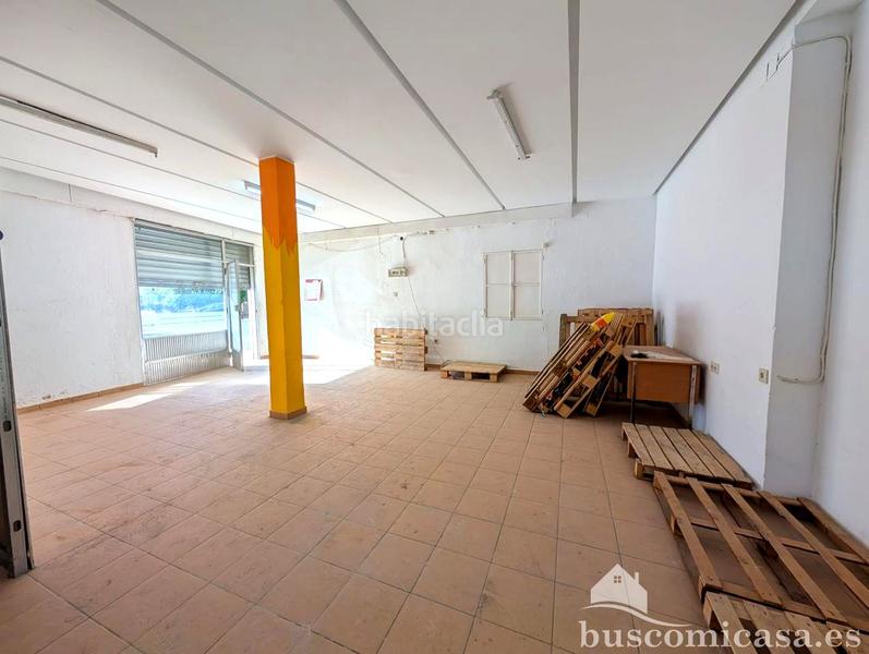 Foto d26abab5-8593-476b-afab-11db88064742. Local commercial dans Linarejos Linares