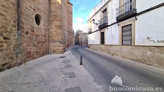 Haus  Conde de romanones. Exclusiva vivienda en el corazón del casco antiguo de linares ja