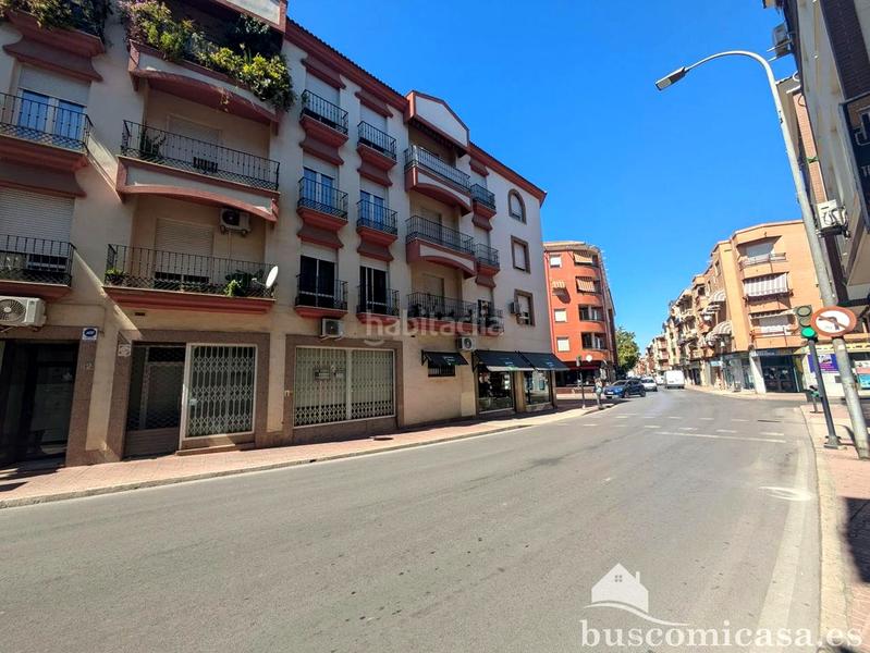 Foto 4ae6927c-d15a-4d56-9191-c4c9d1ad4d0b. Location local commercial dans Linarejos Linares