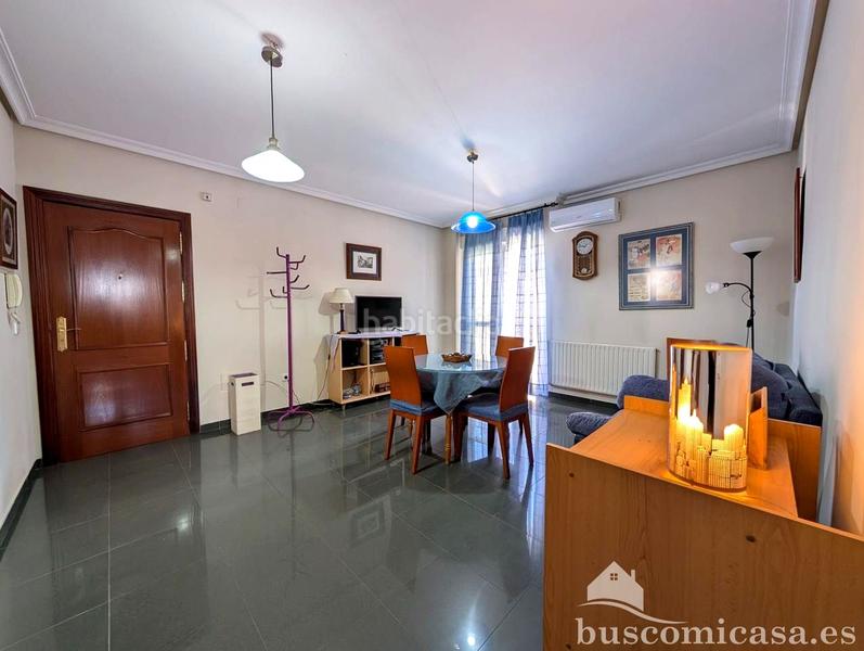 Foto b4e92150-b0f8-447f-8339-5e9f2356f54c. Piso bonito piso en cánovas del castillo. en Centro ciudad Linares