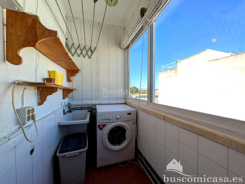 Foto 0df3221f-2a0e-47ed-9570-f8a9dc2fb8e6. Pis amb calefacció aparcament piscina a Centro ciudad Linares