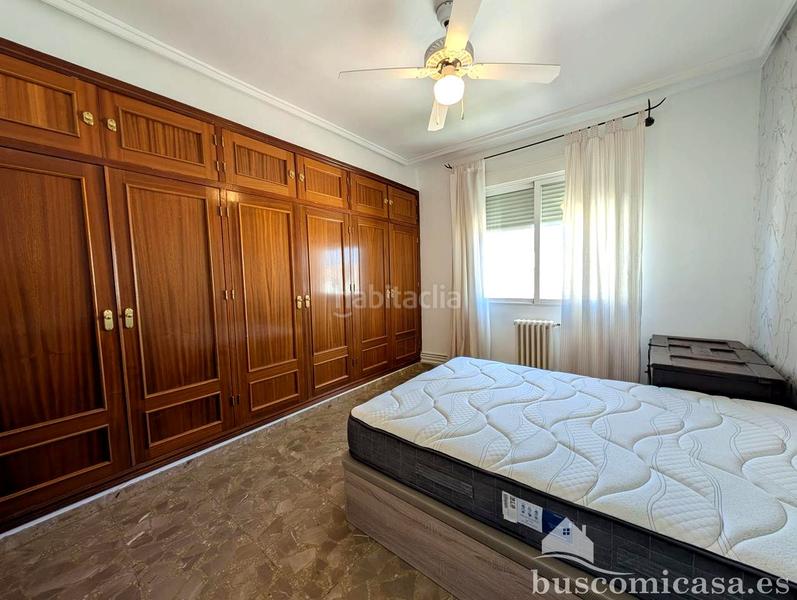 Foto 62a5f57d-33b8-42c2-8ecd-d9e4660d7249. Pis amb calefacció aparcament piscina a Centro ciudad Linares