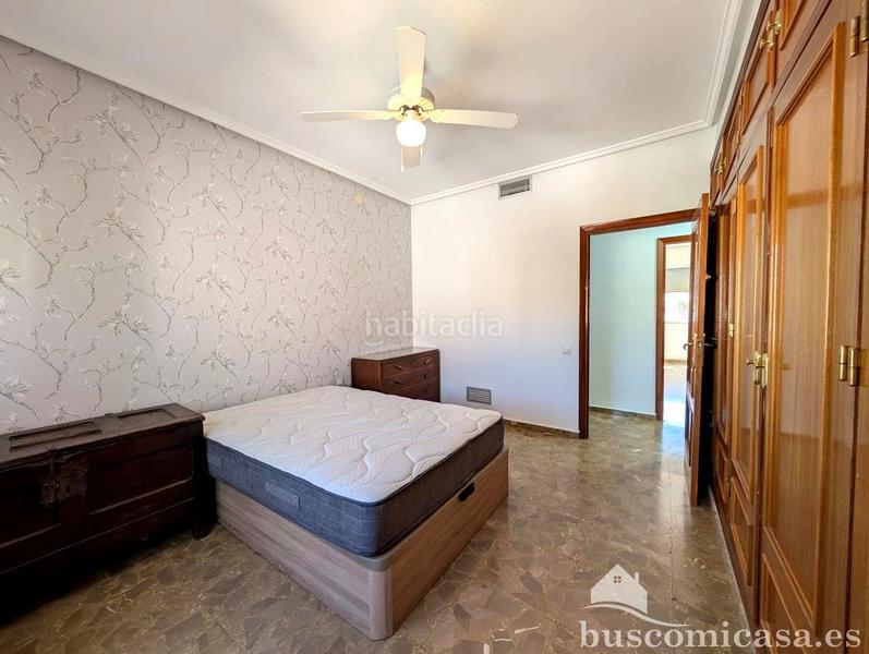 Foto a04f3beb-f9cf-4b99-a806-22315ef3ac89. Pis amb calefacció aparcament piscina a Centro ciudad Linares