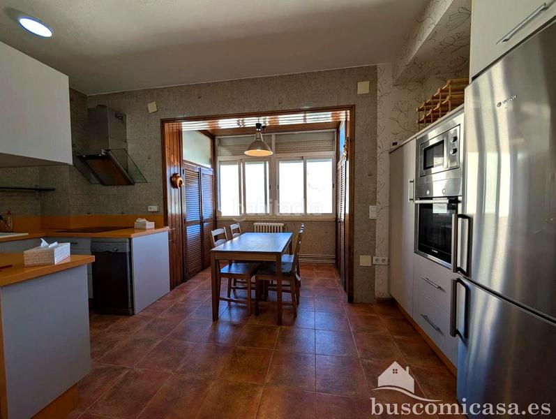 Foto f4634058-9eaf-4e13-bd9e-05864b6a2c8b. Pis amb calefacció aparcament piscina a Centro ciudad Linares