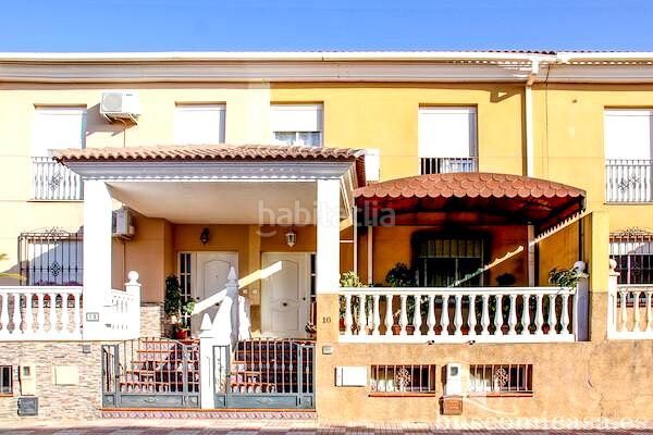 Foto 643a3010-d2dc-4d82-a955-9b075e8844dd. Casa amb aparcament a Torreblascopedro
