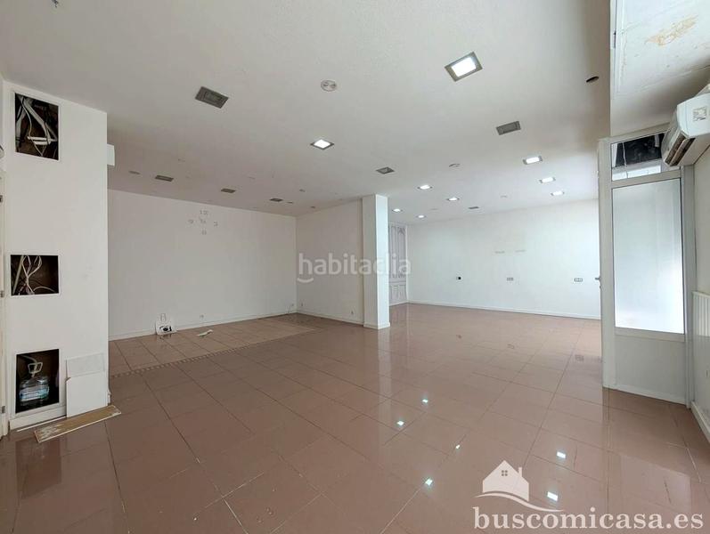 Foto f6149536-39d7-43e6-b7c5-f26055465bdf. Alquiler local comercial gran local en avenida san sebastián, . en Linares