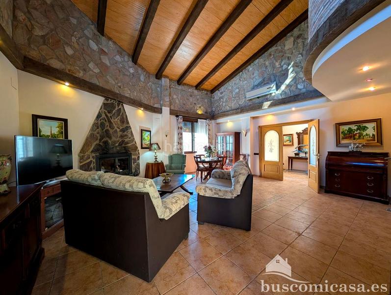 Foto 4a75c91c-02d1-49ba-a038-521b0a6ffdc2. Casa amb aparcament piscina a San Roque - La Cruz - La Rozuela Linares