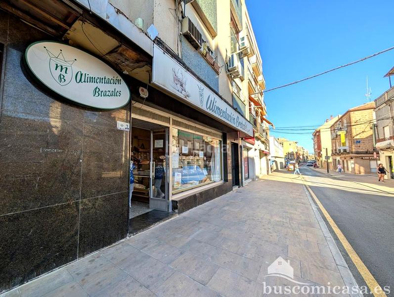 Foto 071bfc9f-baac-4c53-843a-f353f1412dee. Local comercial local céntrico en calle baños. en Linares