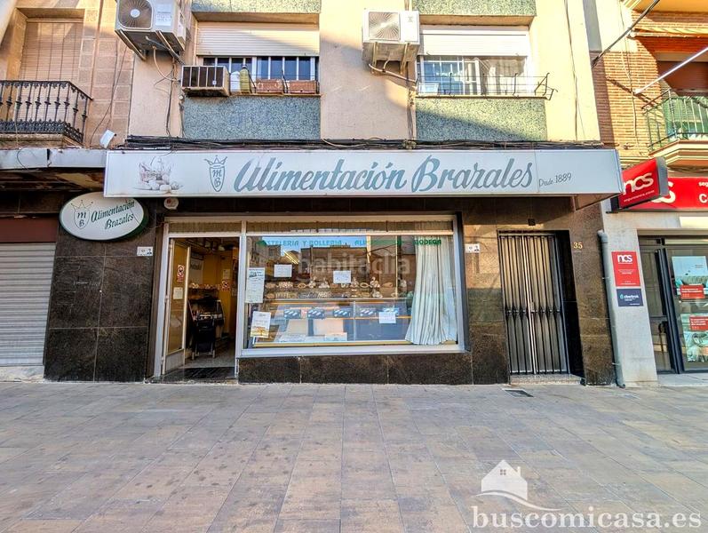 Foto ccb13817-b1b5-4f27-8b2a-4f07f3928e52. Local comercial local céntrico en calle baños. en Linares