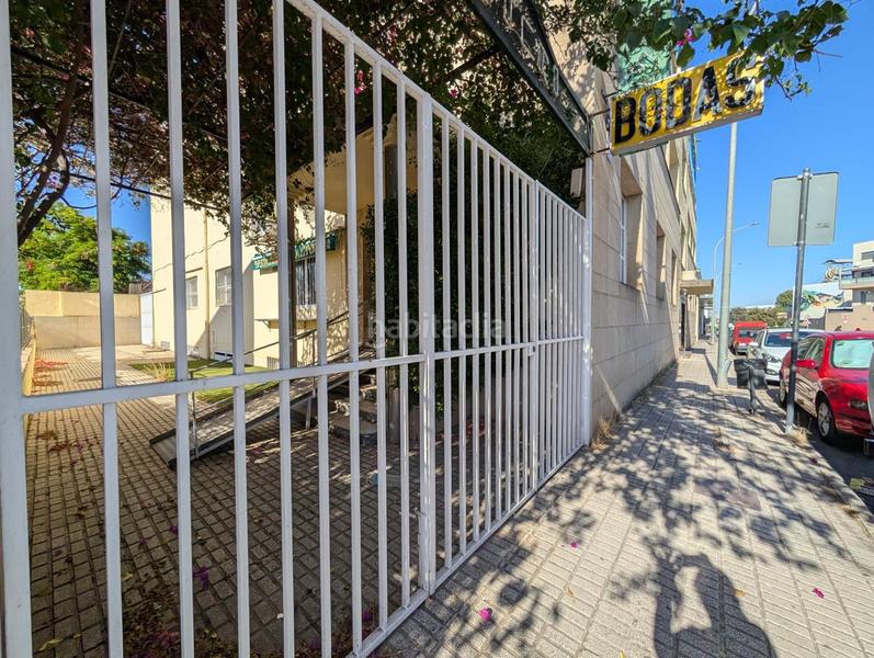 Foto 35d4d889-81c5-42b3-ad69-cedf992bd432. Location local commercial dans Zona Hospital Linares