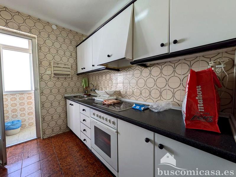 Foto f8e7bbd4-adf5-4dba-a00e-6799f5ea0112. Rent flat in Linarejos Linares