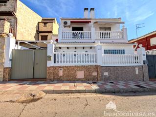 Haus  Linares. Fantástica casa en guarromán.