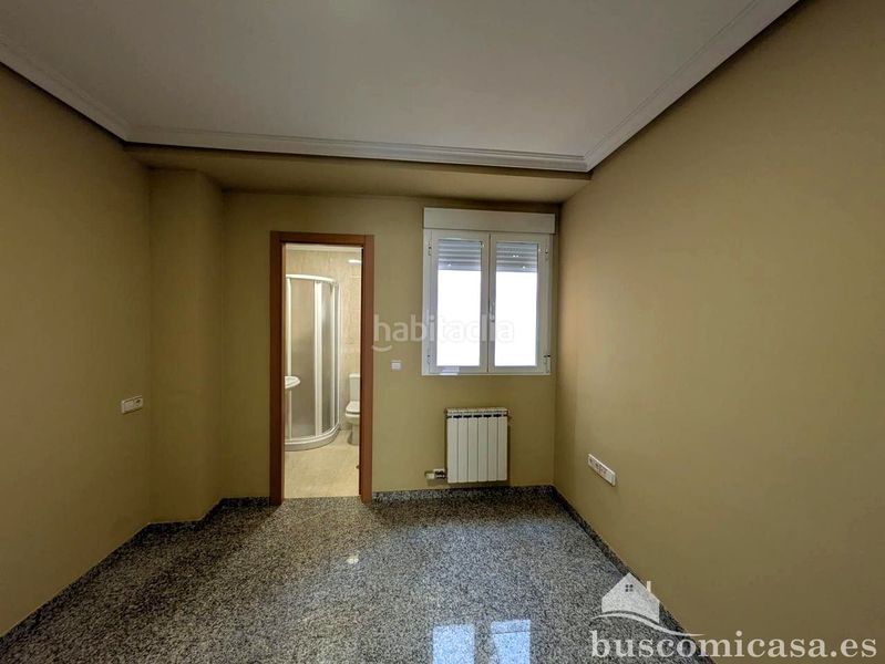 Foto 04953c0c-c10d-4b5c-b626-79cc020fc5f8. Pis a Centro ciudad Linares