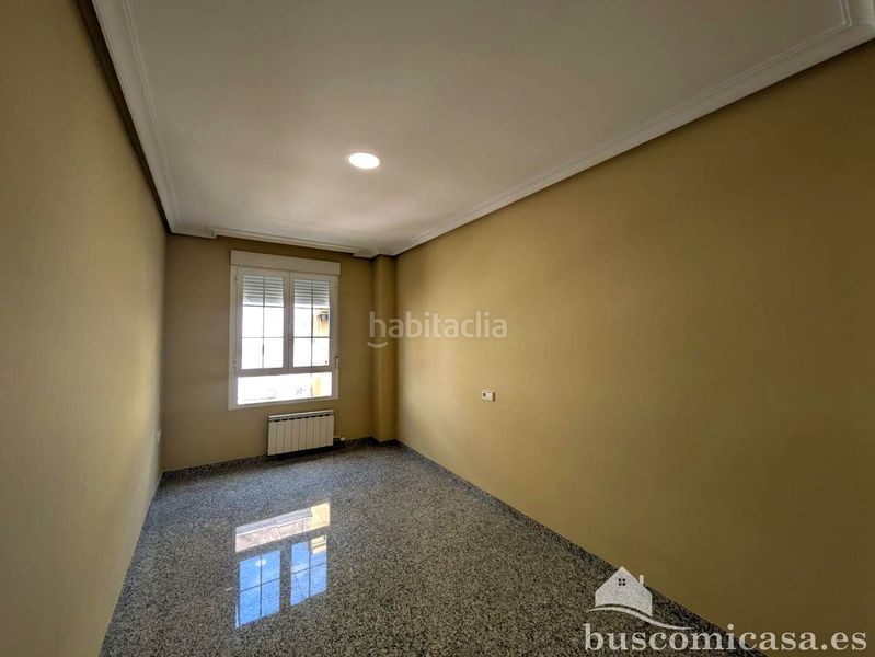 Foto 344324e4-3459-4ca5-9678-6be59a03ed5c. Pis a Centro ciudad Linares