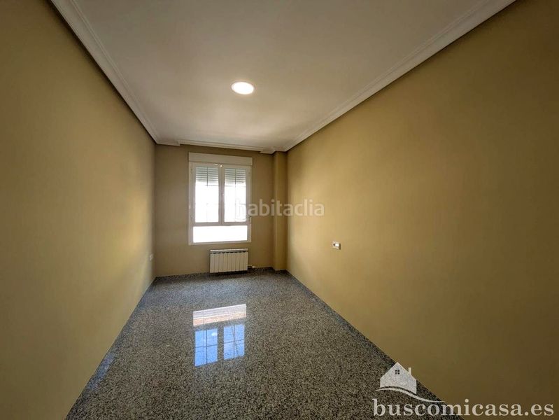 Foto 538b7c34-3beb-4d41-b92c-ed511942f424. Pis a Centro ciudad Linares