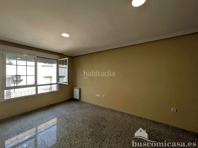 Foto a724a0c2-2b85-4259-aa2b-776999f82e48. Pis a Centro ciudad Linares