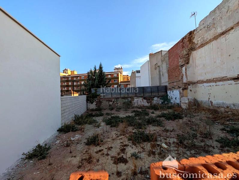 Foto a27d29a6-b1fa-4867-9f1e-adb9d6248c06. Wohngrundstück in Centro ciudad Linares