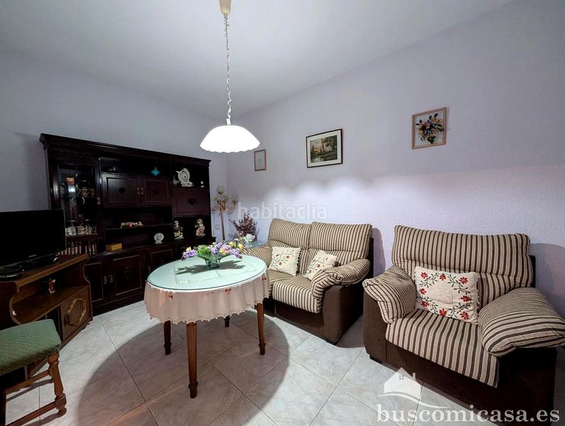 Foto 6756fb1e-6604-4a3e-be3b-316a45ec2737. Maison avec parking dans Arrayanes Linares