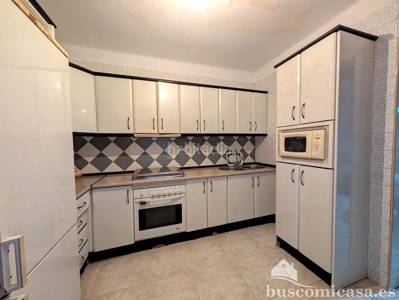 Foto 6d9a4cbe-36b1-42fc-b0eb-75d934e2fddd. Maison avec parking dans Arrayanes Linares