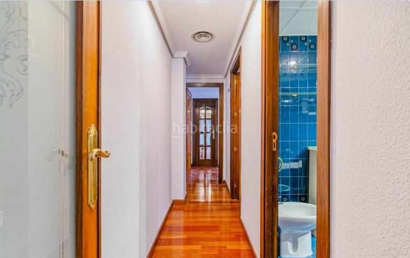 Foto c5ca0318-3897-4894-a93d-8fbe9a442d46. Pis amb aparcament a Fígares Granada