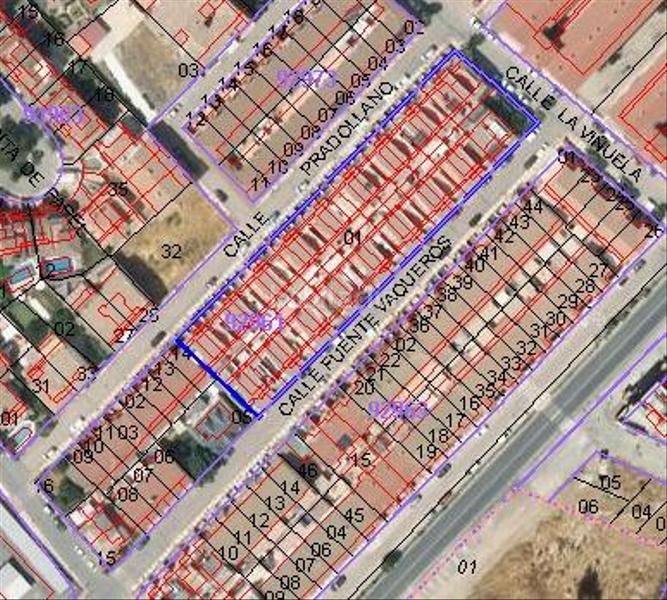 Foto 8a914777-a880-4a37-bccc-1663e55011d0. Casa amb aparcament a Atarfe