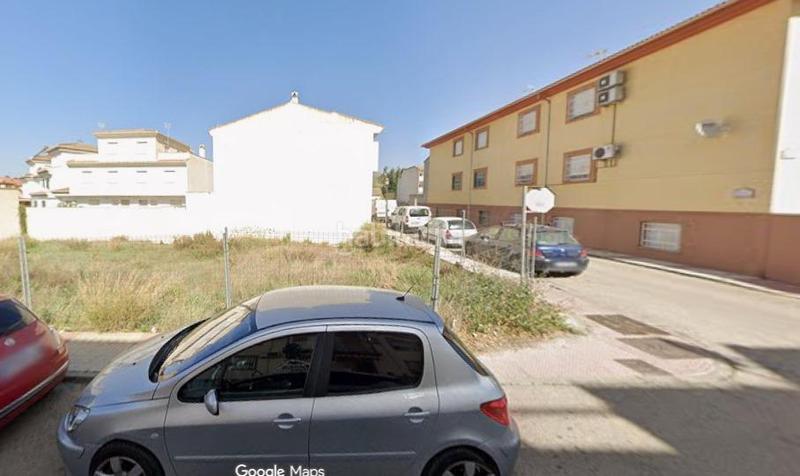 Foto f9d4fc8e-bee7-425a-a92c-c69fcadd65ab. Casa amb aparcament a Atarfe