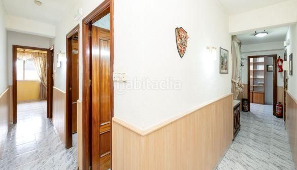 Foto 1254faa8-536f-4fa8-b581-2d5f2374a541. Pis amb calefacció a Barrio de Zaidín Granada
